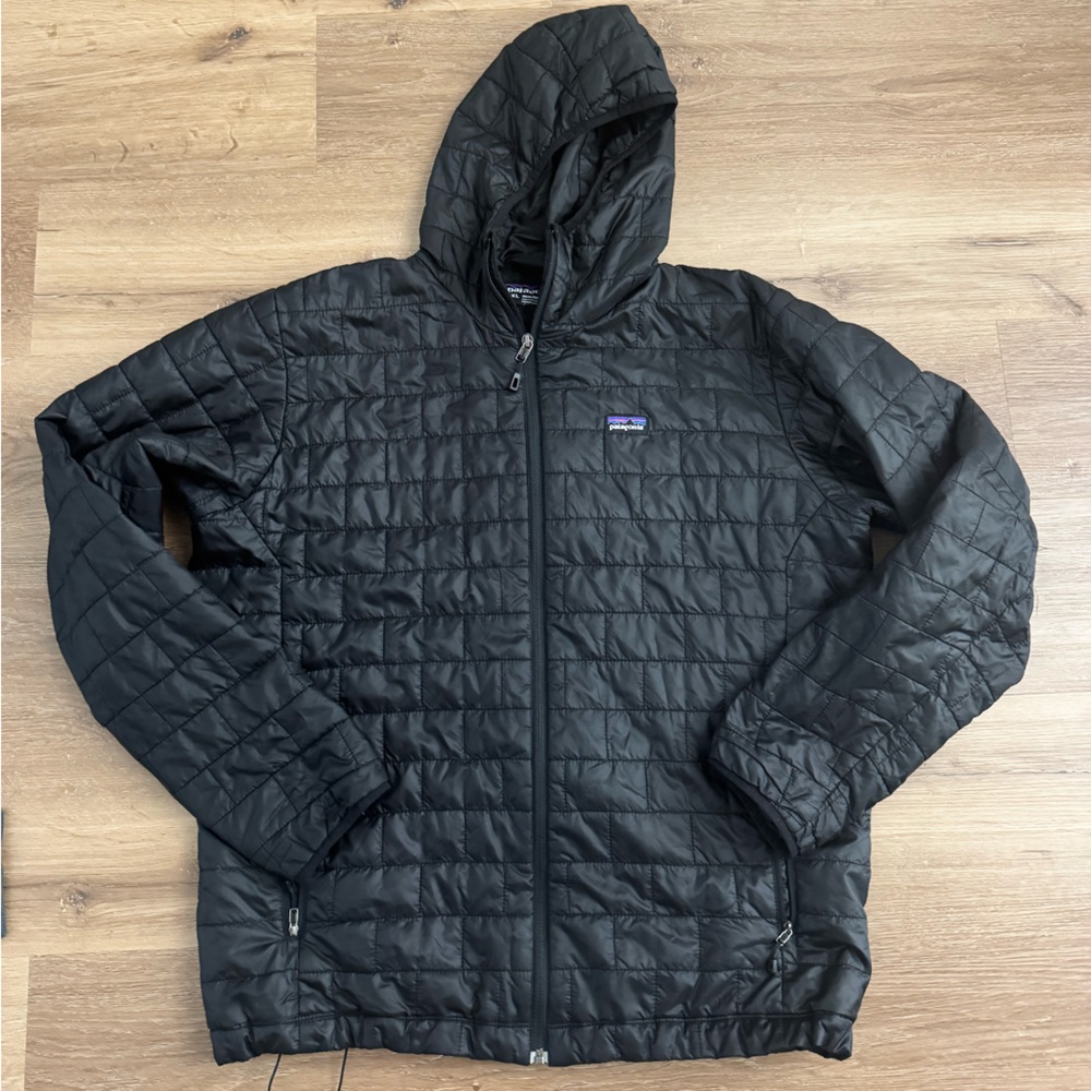 Patagonia Black Quilted Jacket with Hood
